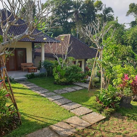 Rumah Sidemen サイドメン エクステリア 写真